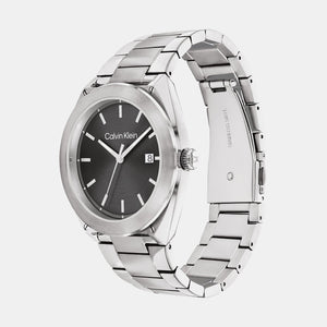 Casual Essentials Men Quartz Grey Dial Analog Stainless Steel Watch 25200196