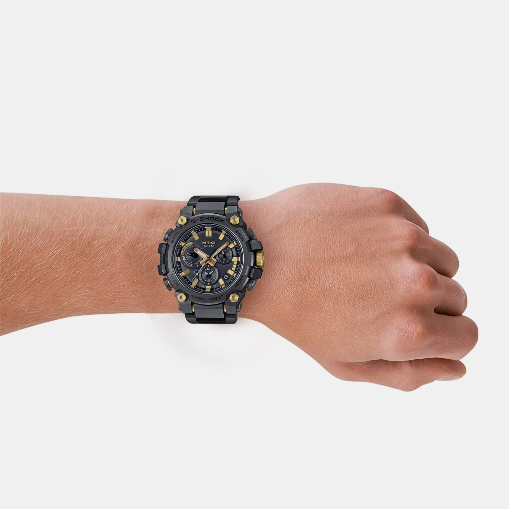G-Shock Men Quartz Black Dial Analog Stainless Steel Watch G1323