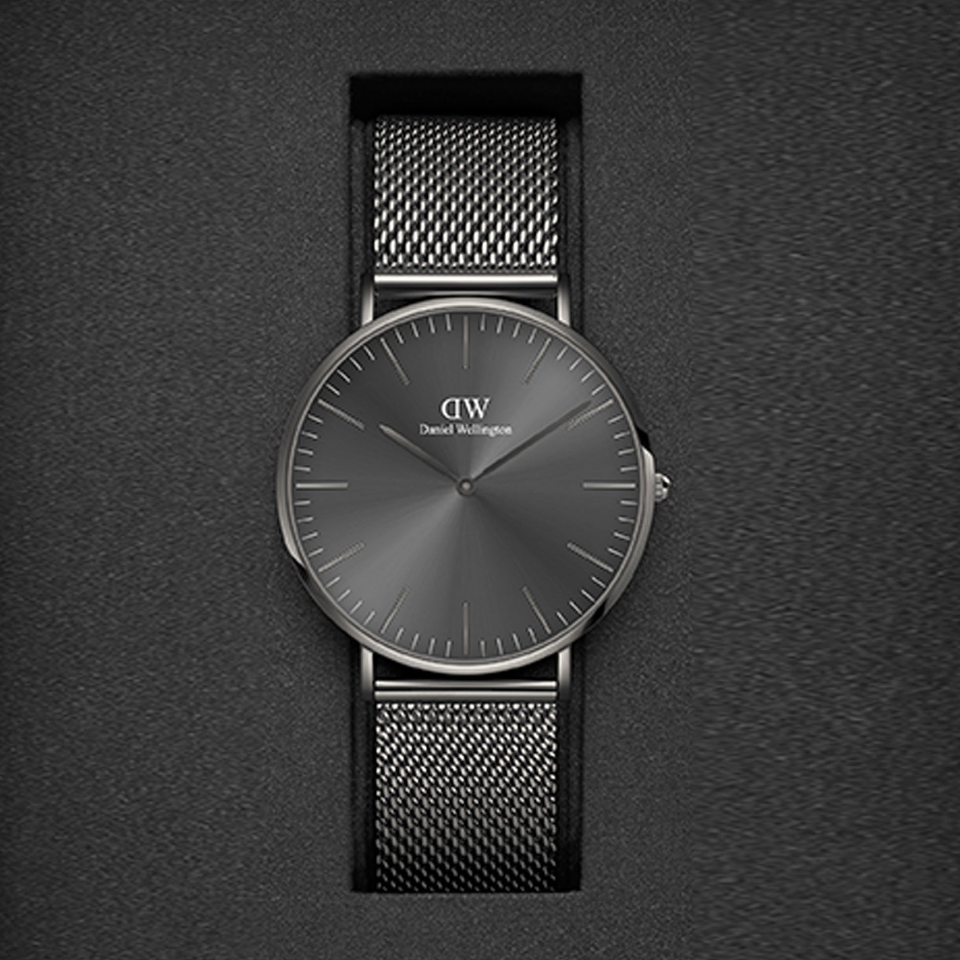 Classic Men Quartz Grey Dial Analog Stainless Steel Watch DW00100630K