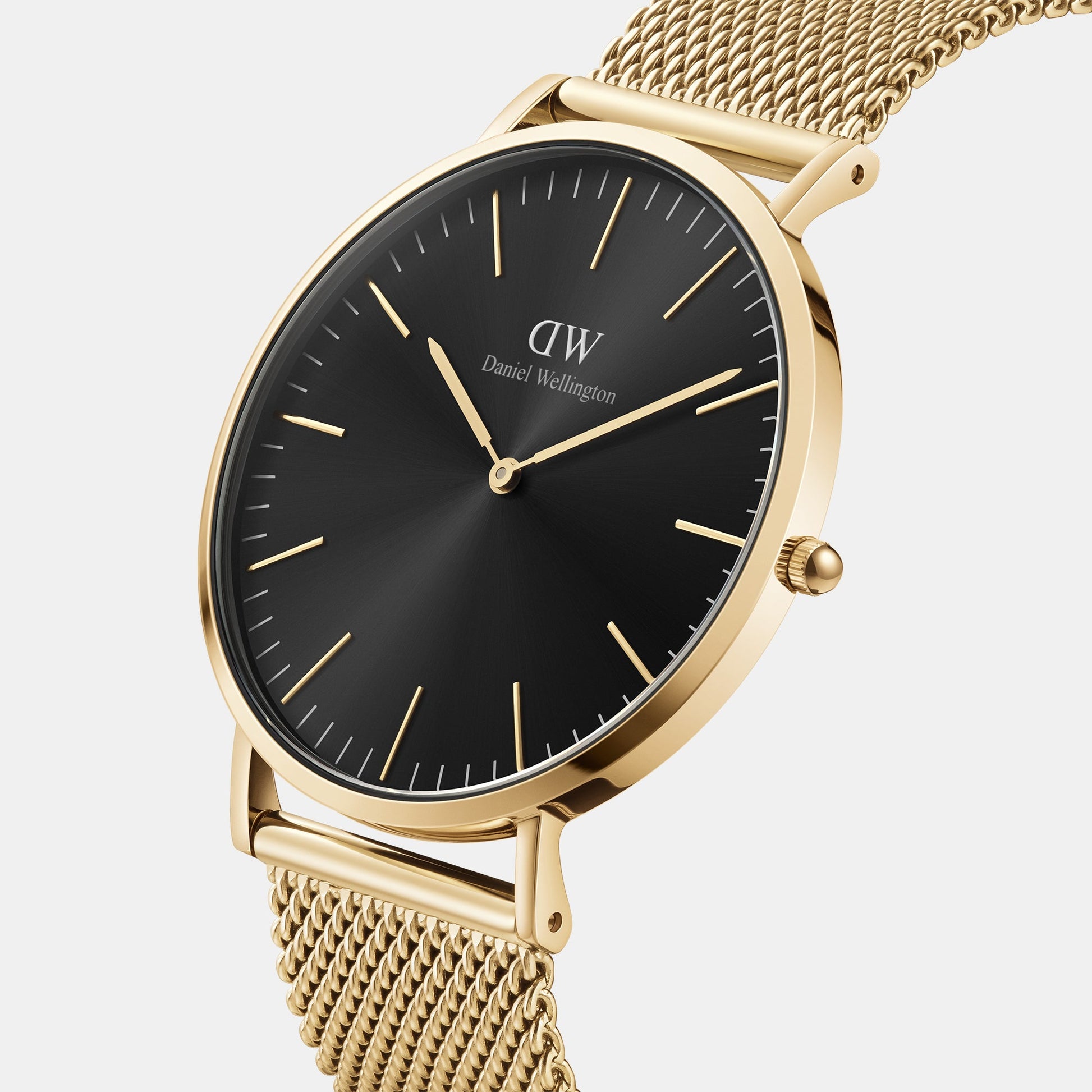 Classic Men Quartz Black Dial Analog Stainless Steel Watch DW00100631K