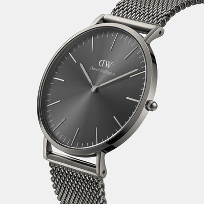 Classic Men Quartz Grey Dial Analog Stainless Steel Watch DW00100630K