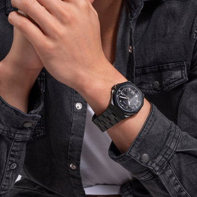 Emperor Men Quartz Black Dial Analog Stainless Steel Watch GW0573G3