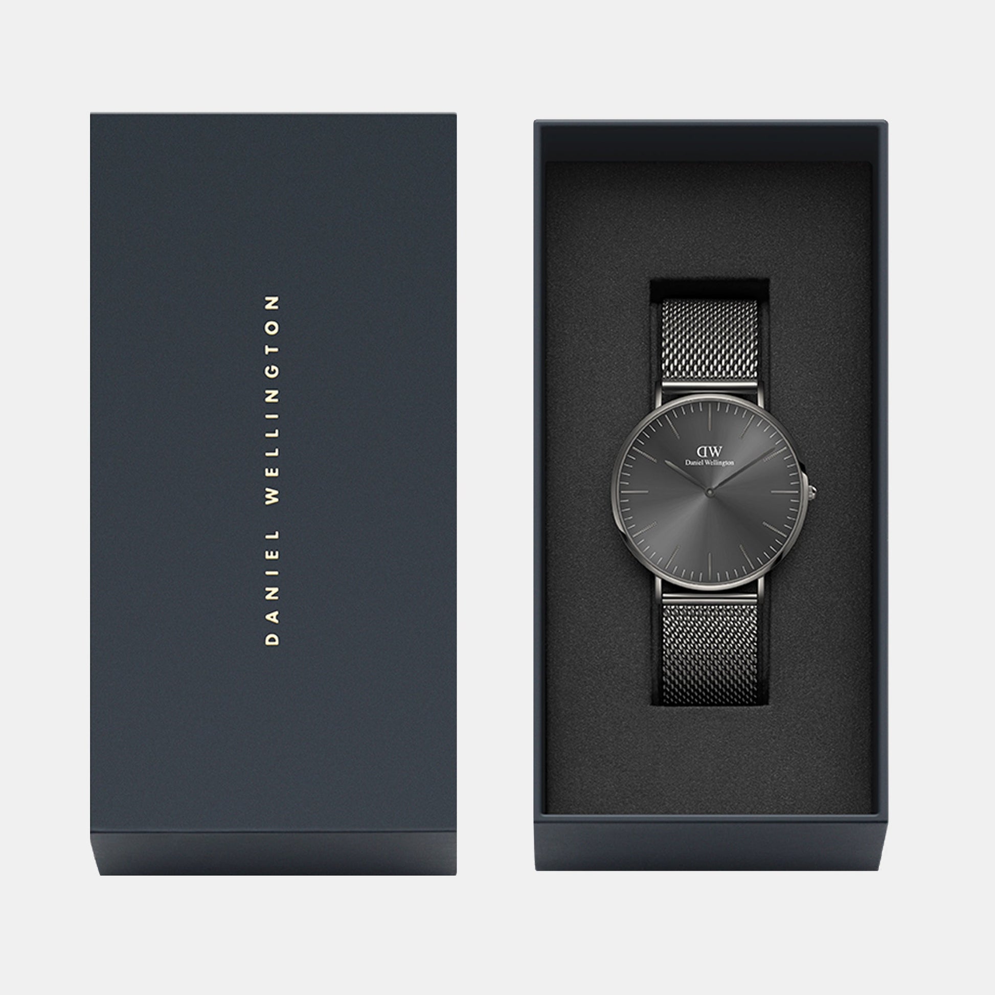 Classic Men Quartz Grey Dial Analog Stainless Steel Watch DW00100630K