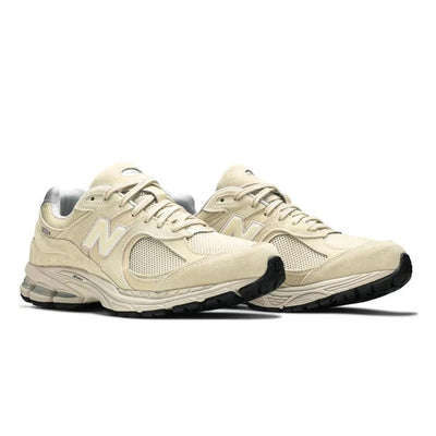 NEW BALANCE  2002R BONE