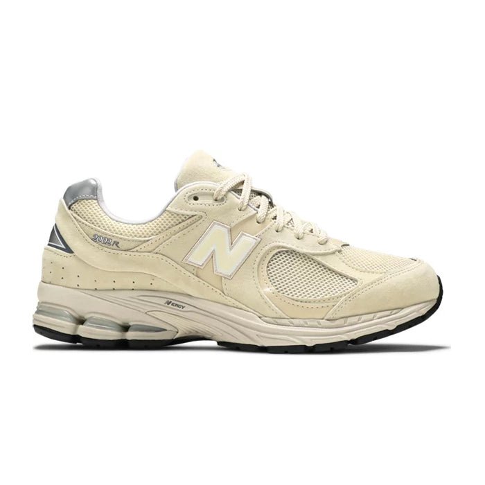 NEW BALANCE  2002R BONE