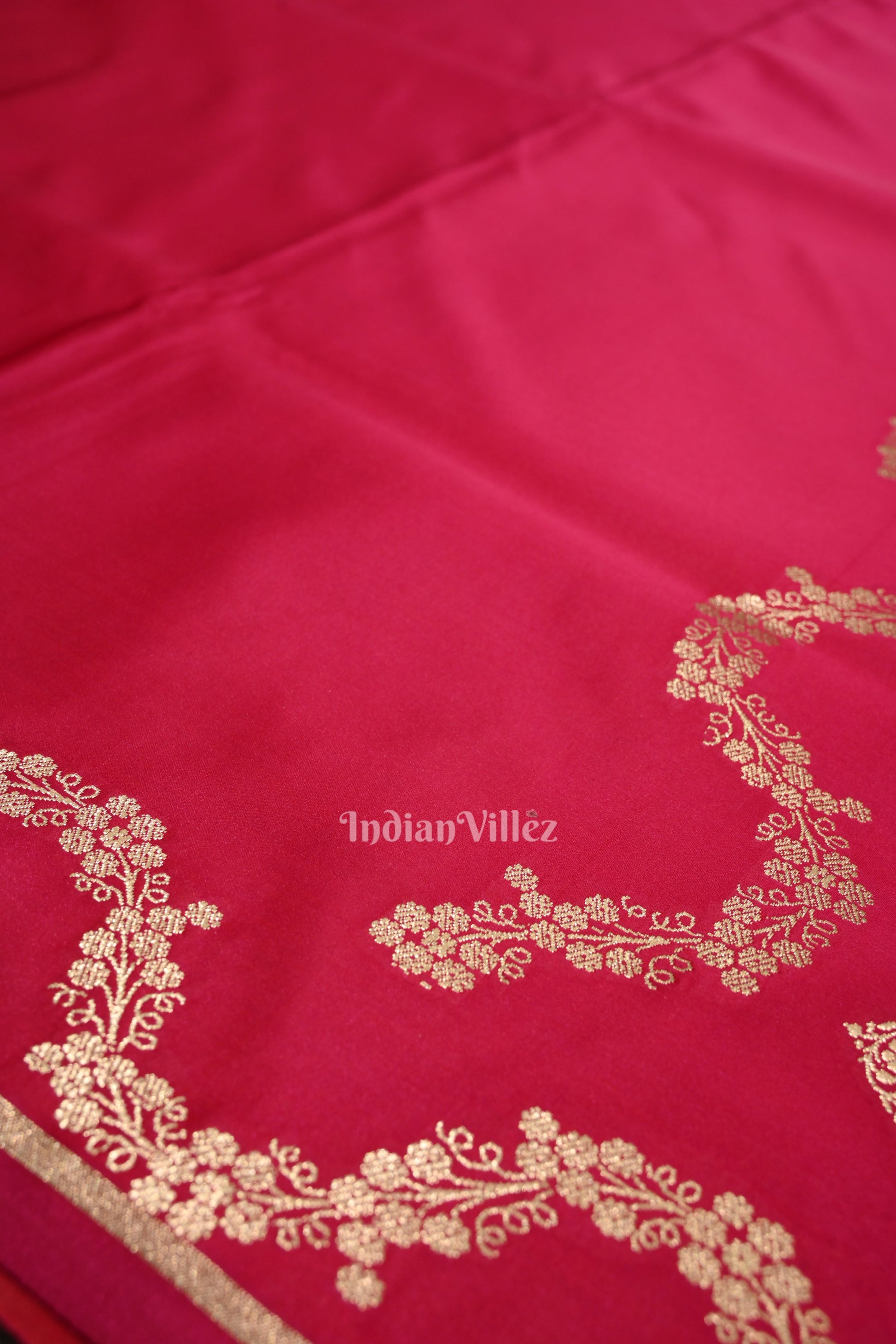 Rani Pink Soft Pure Mashru Satin Silk Banarasi Saree