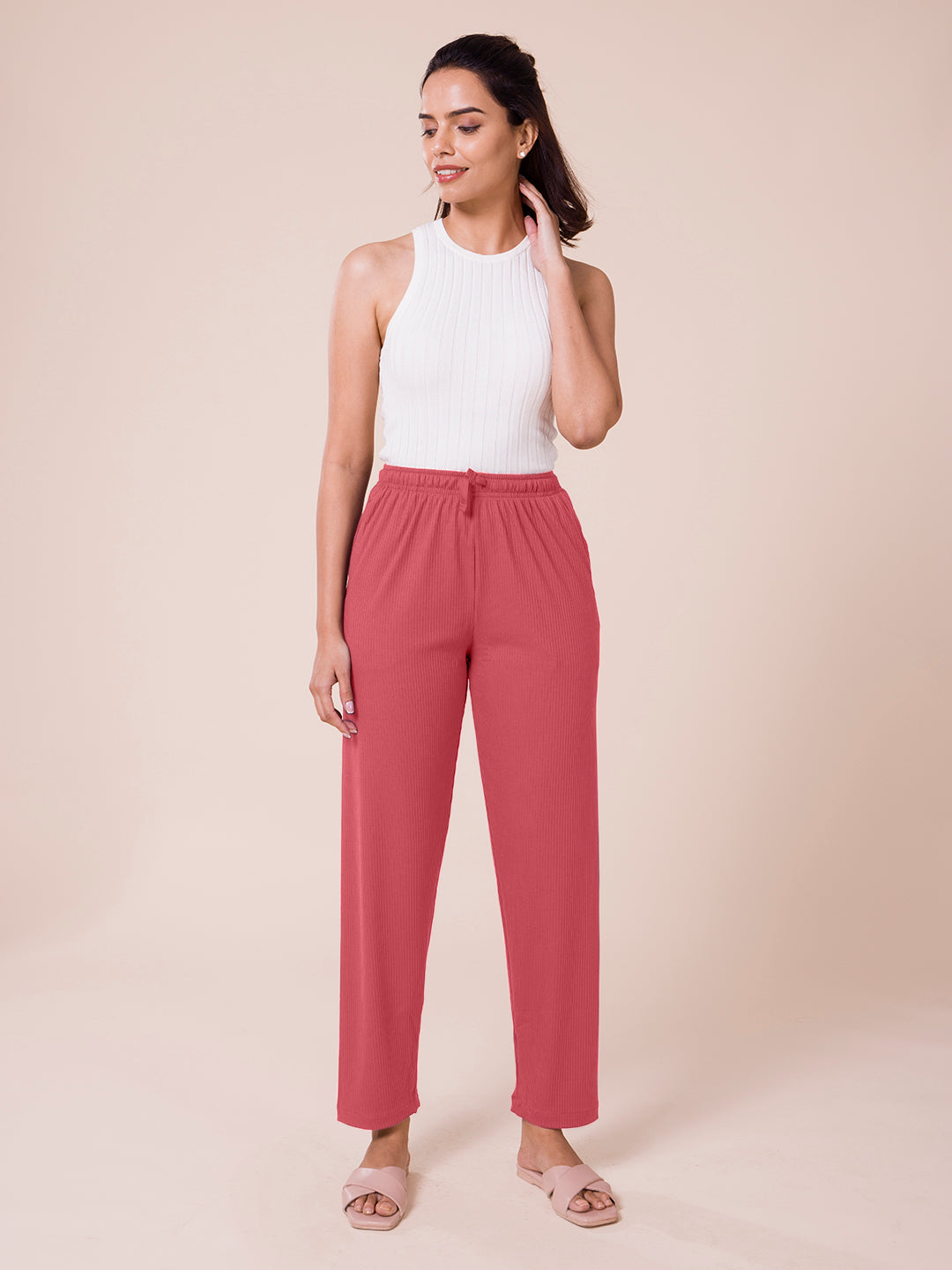 Women Solid Rusty Pink Mid Rise Casual Rib Pants