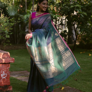 Teal Handloom Kanchi Cotton Saree With Yazhi Buttas