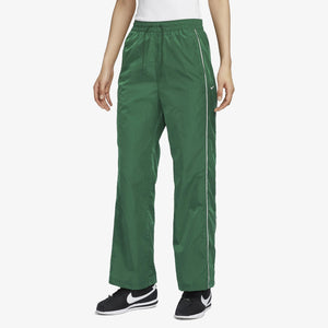 NIKE | WINDRUNNER WOVEN OPEN-HEM PANTS { GORGE GREEN/SAIL