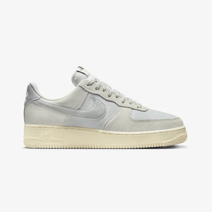 Nike | AIR FORCE 1 '07 LV8 'ALPHA ORANGE/SAIL'