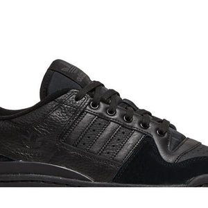adidas Forum 84 Low ADV Black Gum