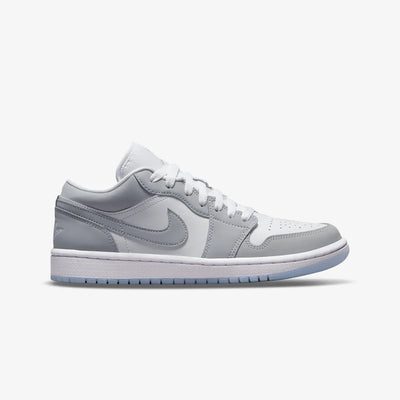 Jordan | AIR JORDAN 1 LOW  { WHITE/WOLF GREY-ALUMINUM