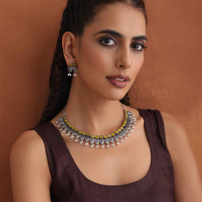 trueBrowns Silver Tone Stone Necklace Set