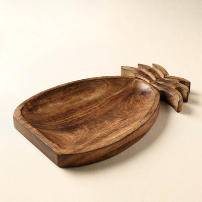 Brown - Handcrafted Mango Wooden Pineapple Shape Tray (13 x 9 in)