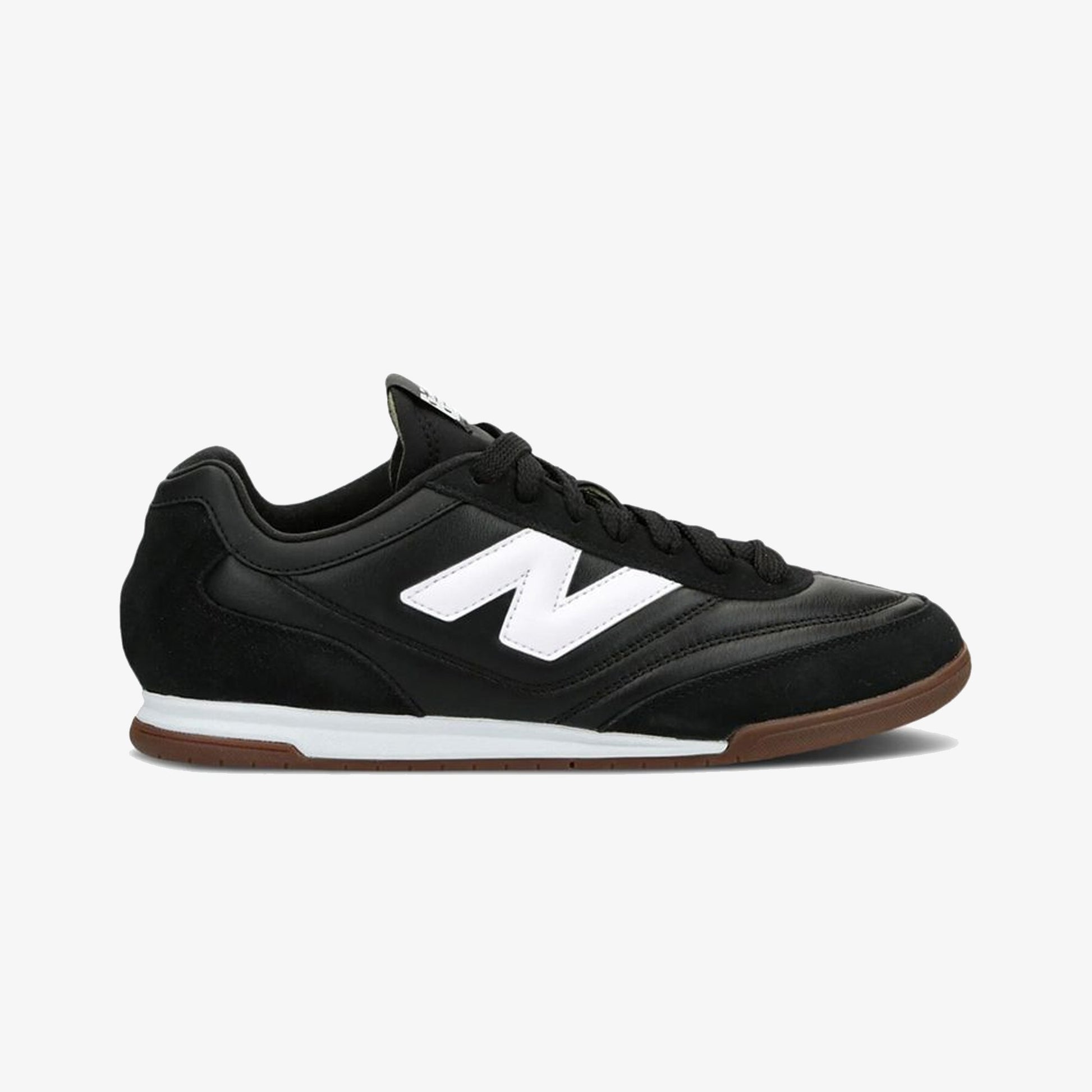 New Balance | RC42 { BLACK/WHITE