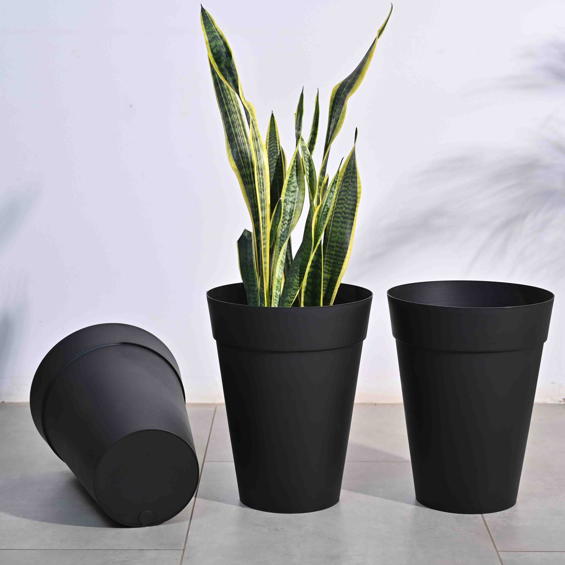 Roma Plastic Planter
