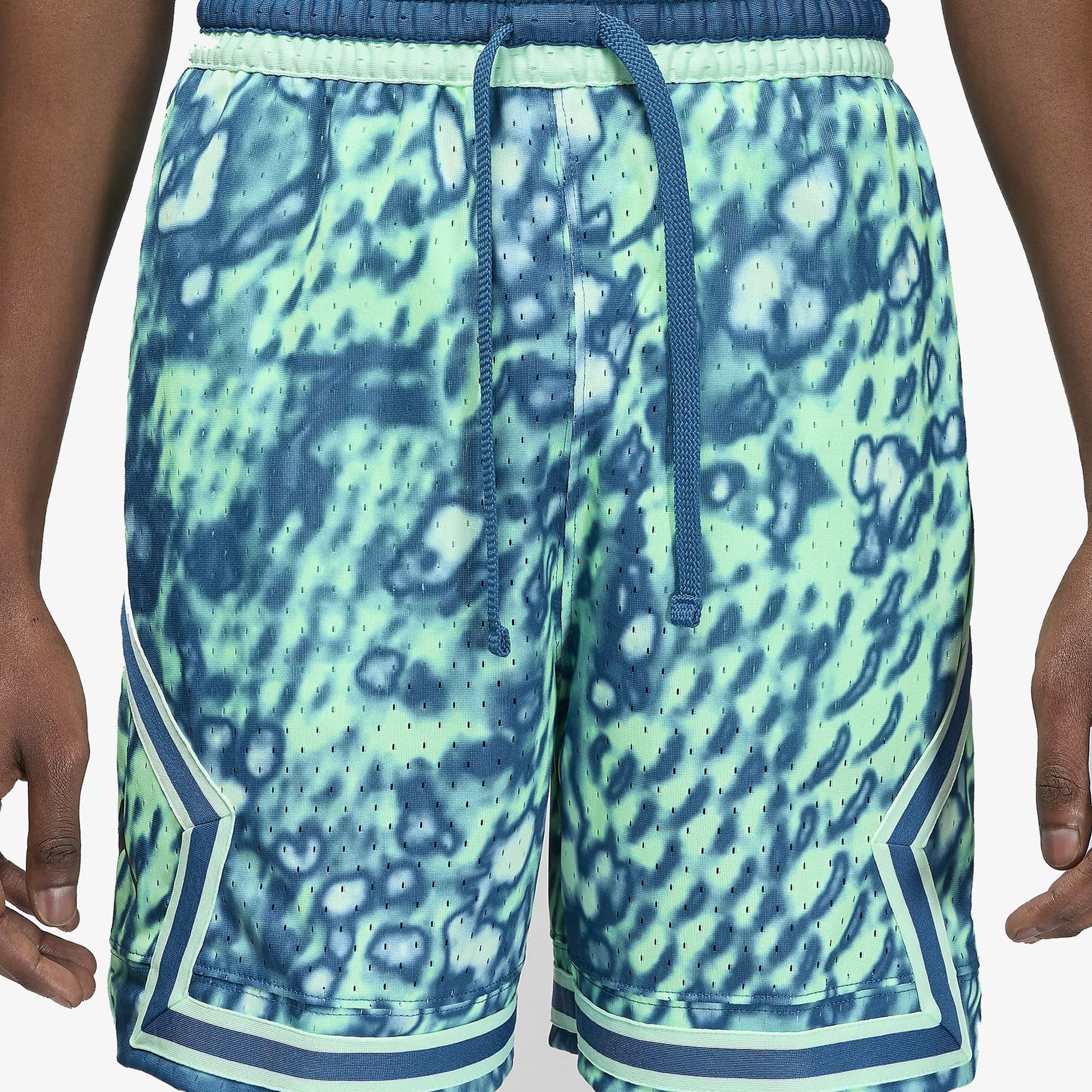Jordan | DIAMOND SHORTS  { MINT FOAM/BLACK