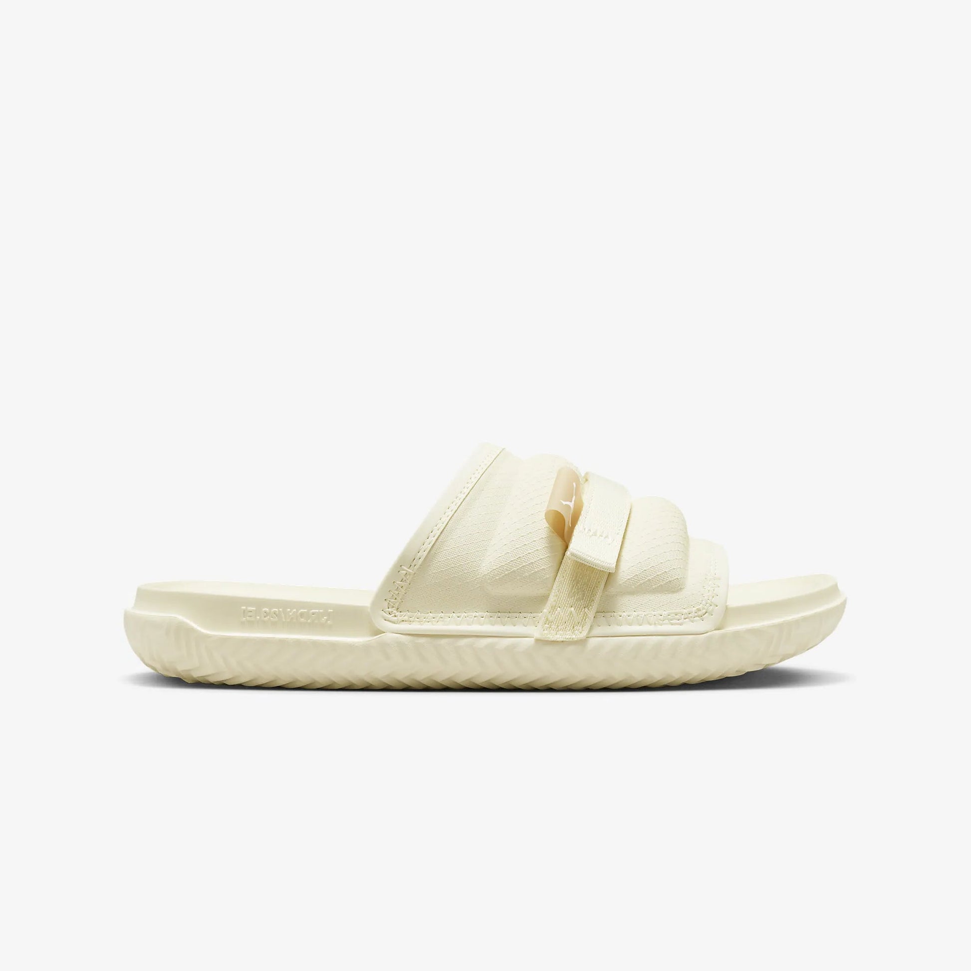 Jordan | SUPER PLAY  { COCONUT MILK/SESAME