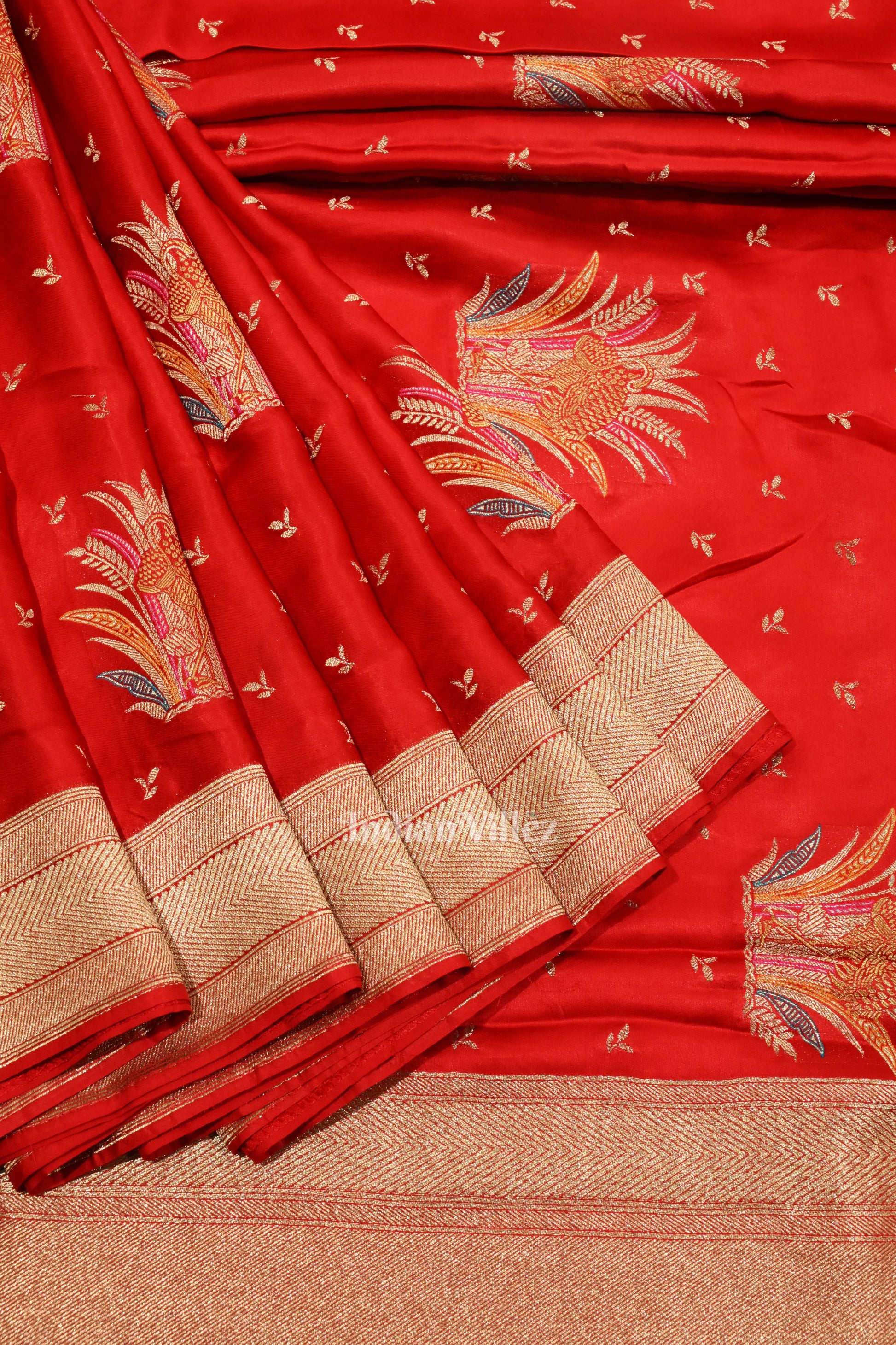 Deep Red Mashru Satin Satin Silk Banarasi Saree