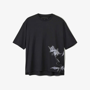Y-3 | GRAPHIC SHORT SLEEVE TEE  { BLACK