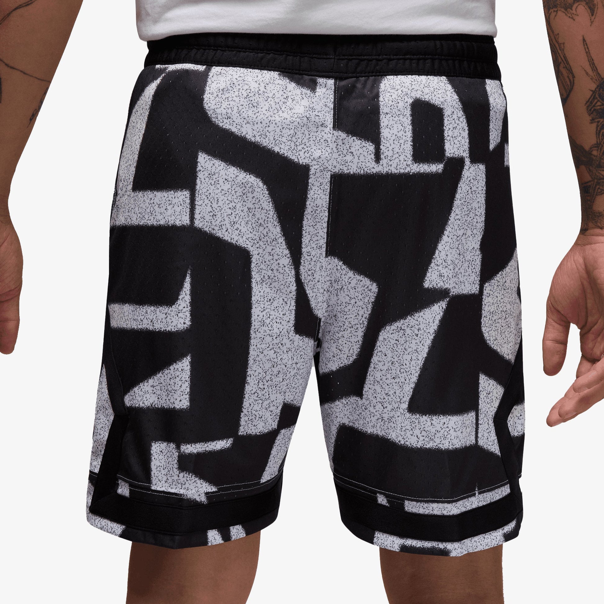 JORDAN | JORDAN SPORT DRI-FIT MESH DIAMOND SHORTS { BLACK/BLACK