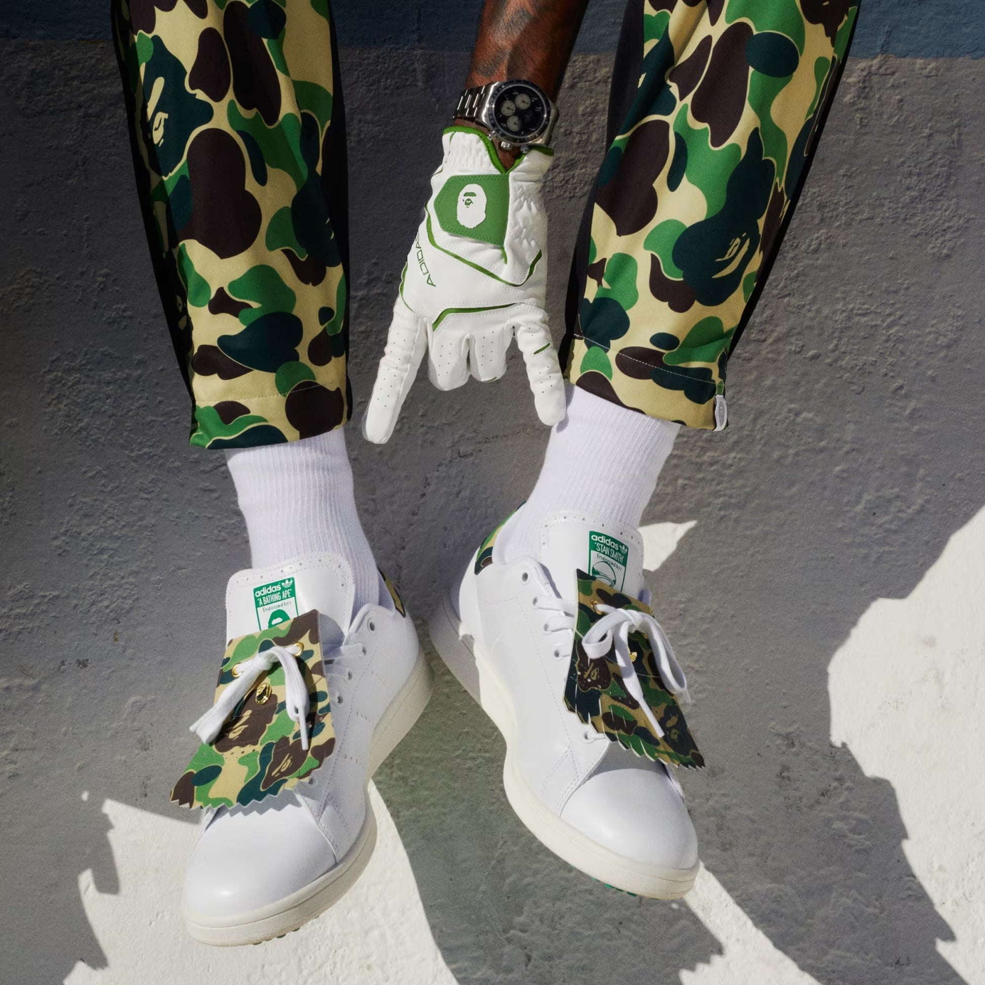 ADIDAS ORIGINALS |X BAPE GOLF GLOVES { WHITE