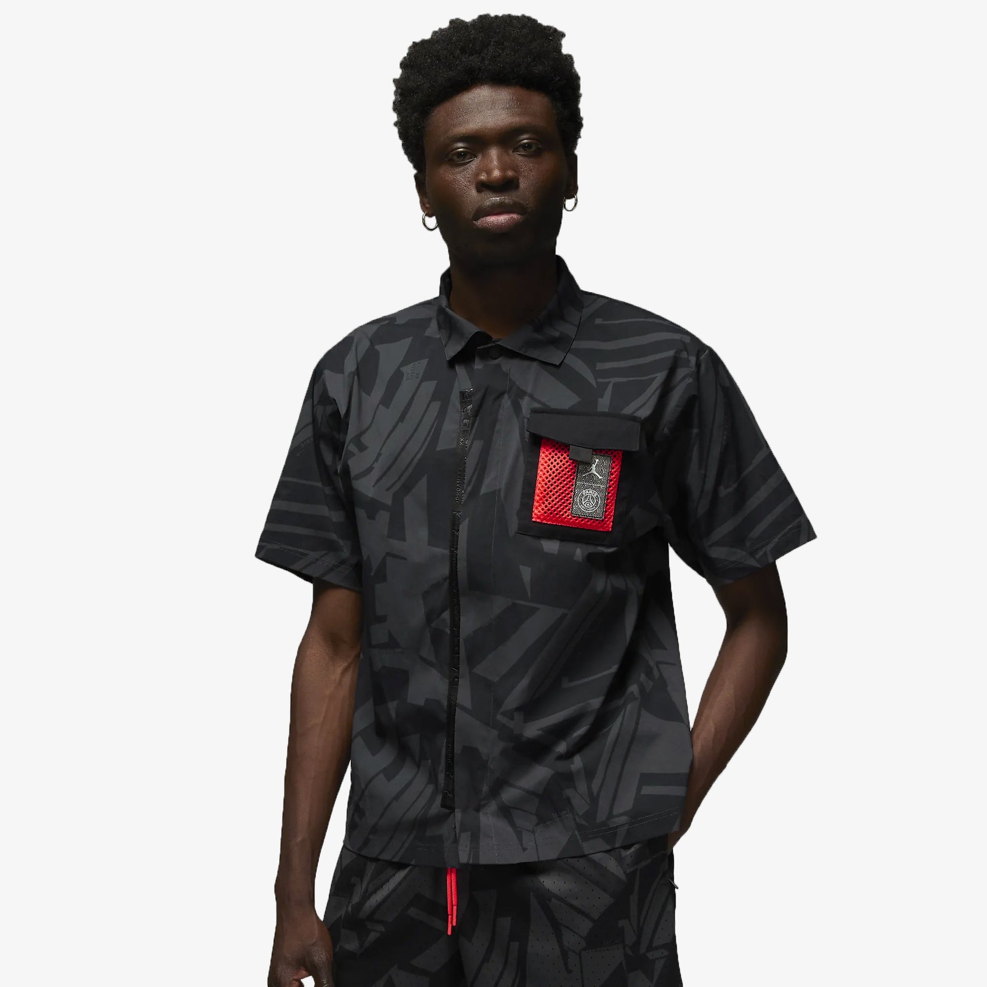 Jordan | PARIS SAINT-GERMAIN  { BLACK/DARK SMOKE GREY