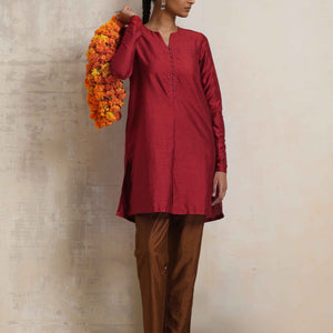 trueBrowns Red Silk Kurta Co-ord Set