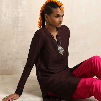 trueBrowns Cola Silk Kurta Co-ord Set