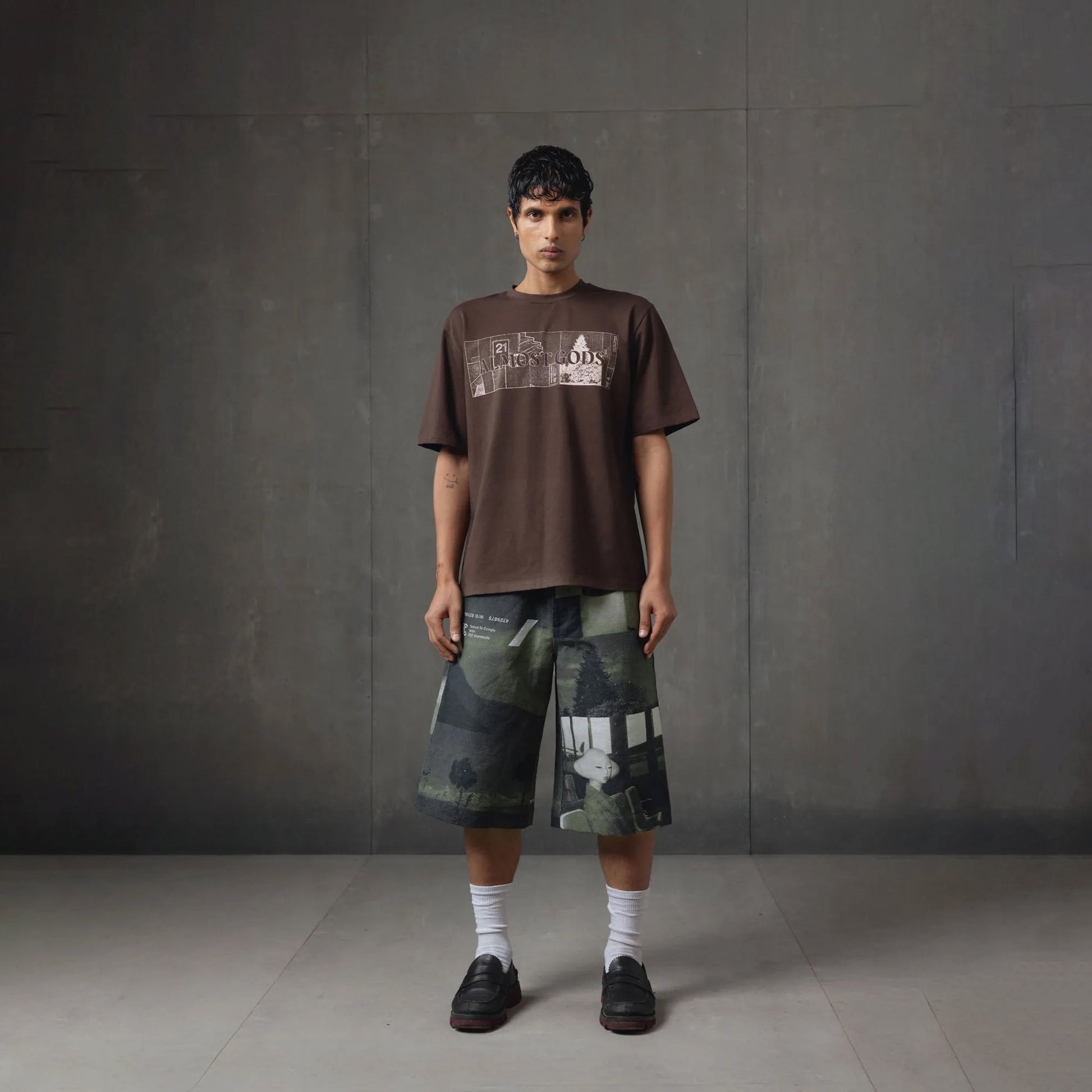 ALMOST GODS | SYSTEM RELAXED TEE { BROWN