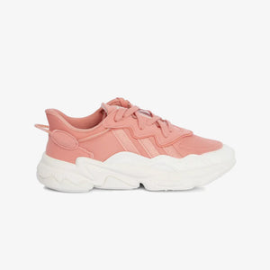 Adidas Originals | OZWEEGO W  { WONDER CLAY/CORE WHITE