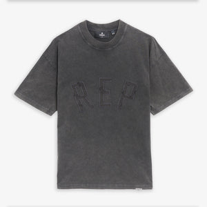 REPRESENT | REP APPLIQUE T-SHIRT { VINTAGE BLACK