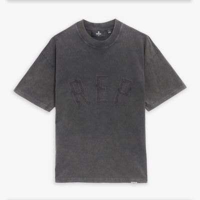 REPRESENT | REP APPLIQUE T-SHIRT { VINTAGE BLACK