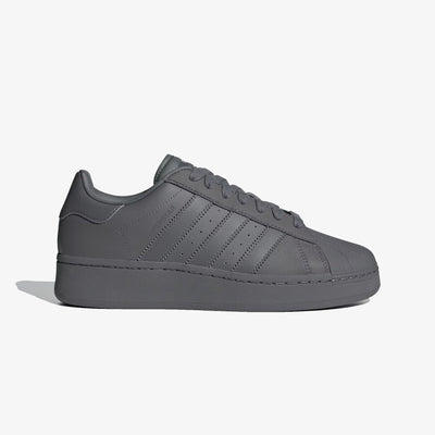 Adidas Originals | SUPERSTAR XLG  { GREY FOUR/CORE BLACK