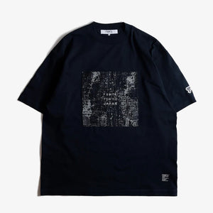 FDMTL | SQUARE JACQUARD TEE { NAVY