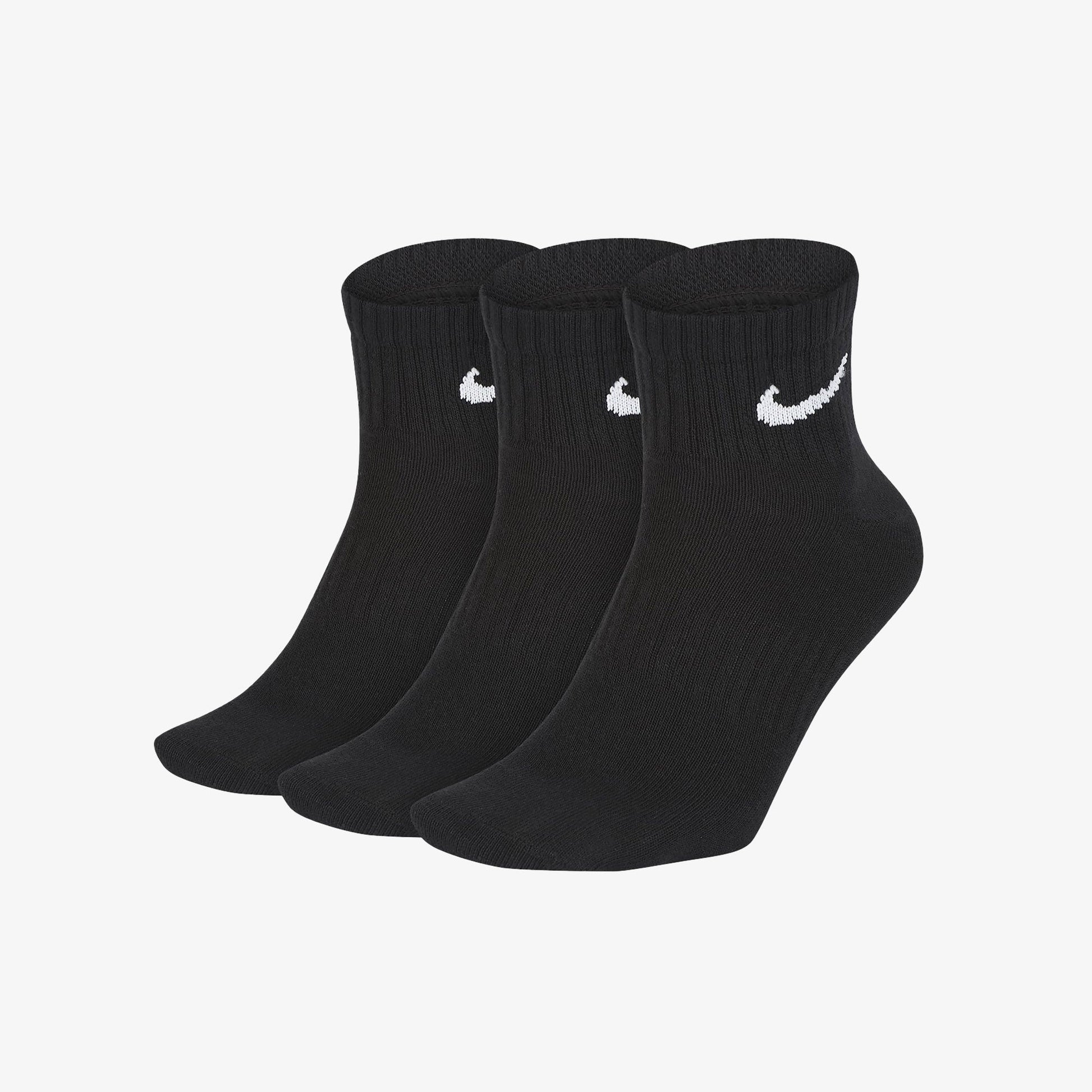NIKE | EVERYDAY LIGHTWEIGHT { BLACK/WHITE
