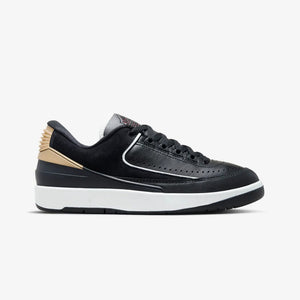 Jordan | AIR JORDAN 2 RETRO LOW  { BLACK/VARSITY RED