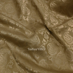 Off White Flower Motif Pure Kanjivaram Silk Saree