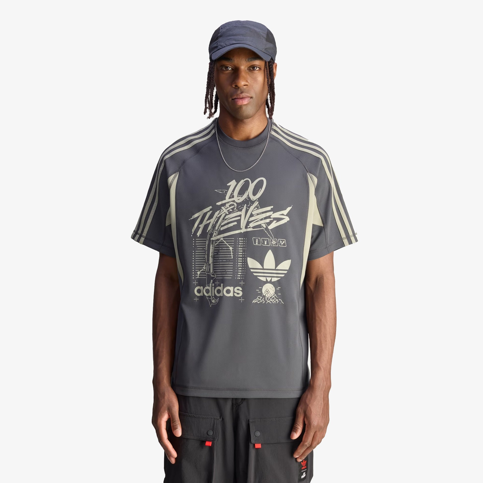 ADIDAS ORIGINALS | 100 THIEVES TEE { CARBON