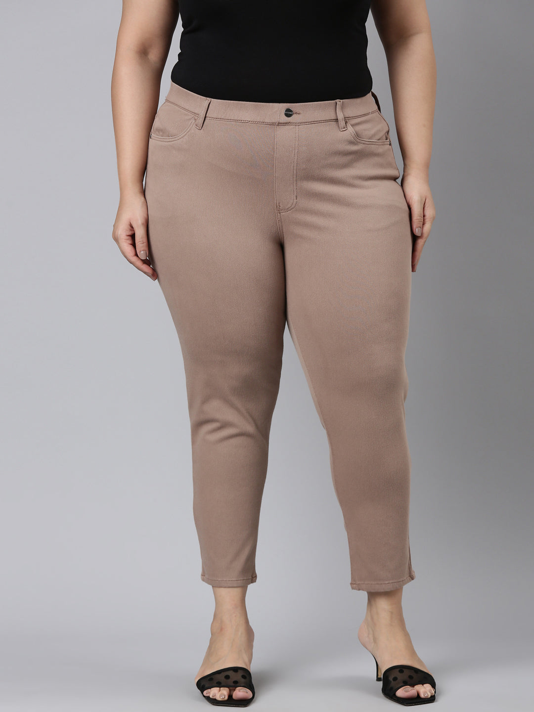 Women Solid Light Chocolate Mid Rise Cropped Jeggings