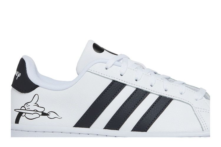 adidas Grand Court Base Disney Mickey Mouse Brush