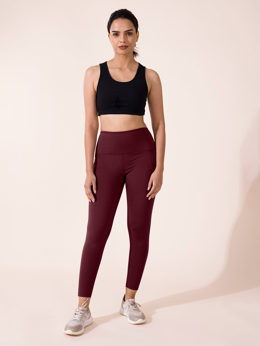 Women Solid Maroon Nylon Fitness Tights