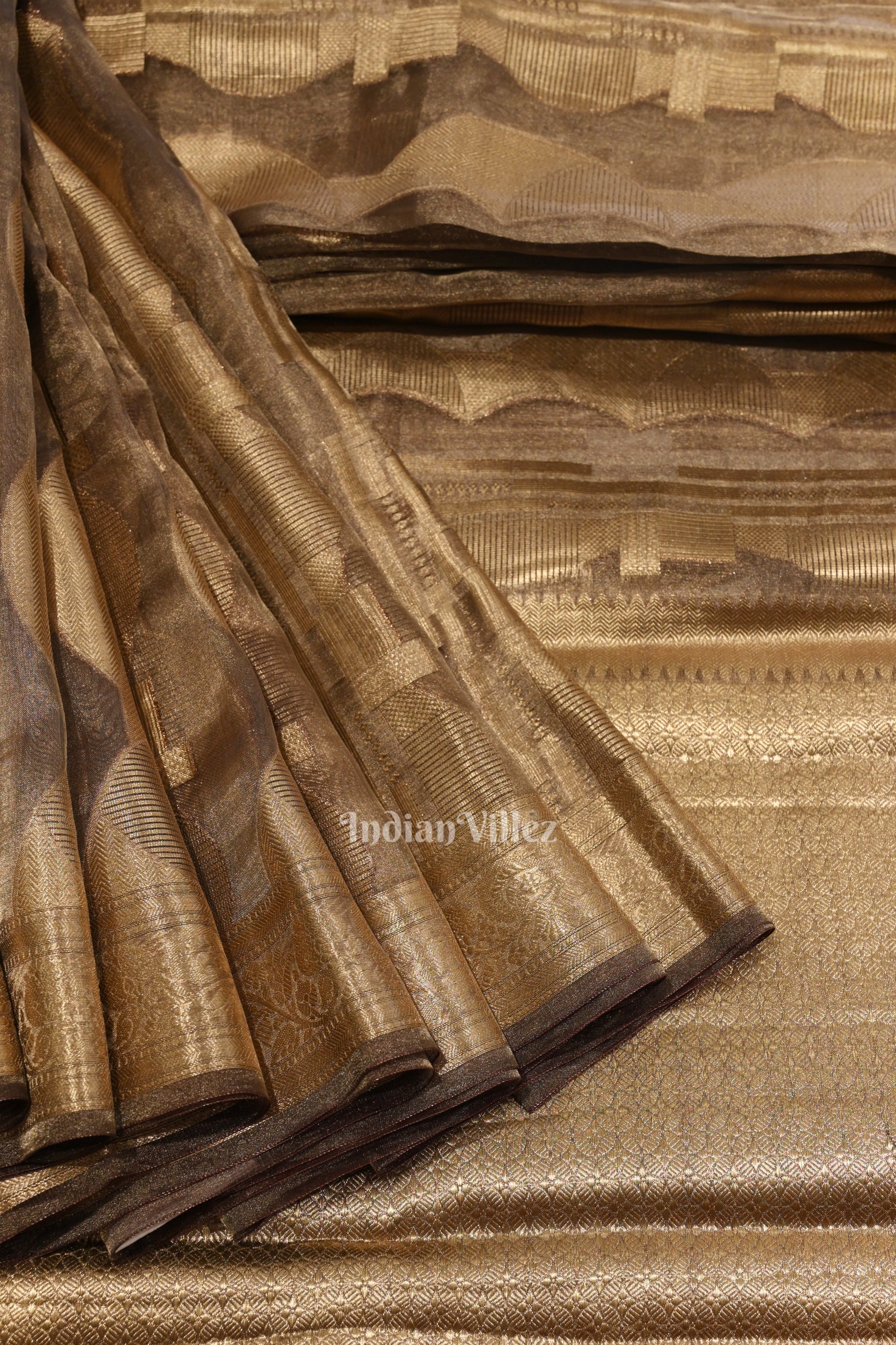 Zari Woven Banarasi Tissue Saree