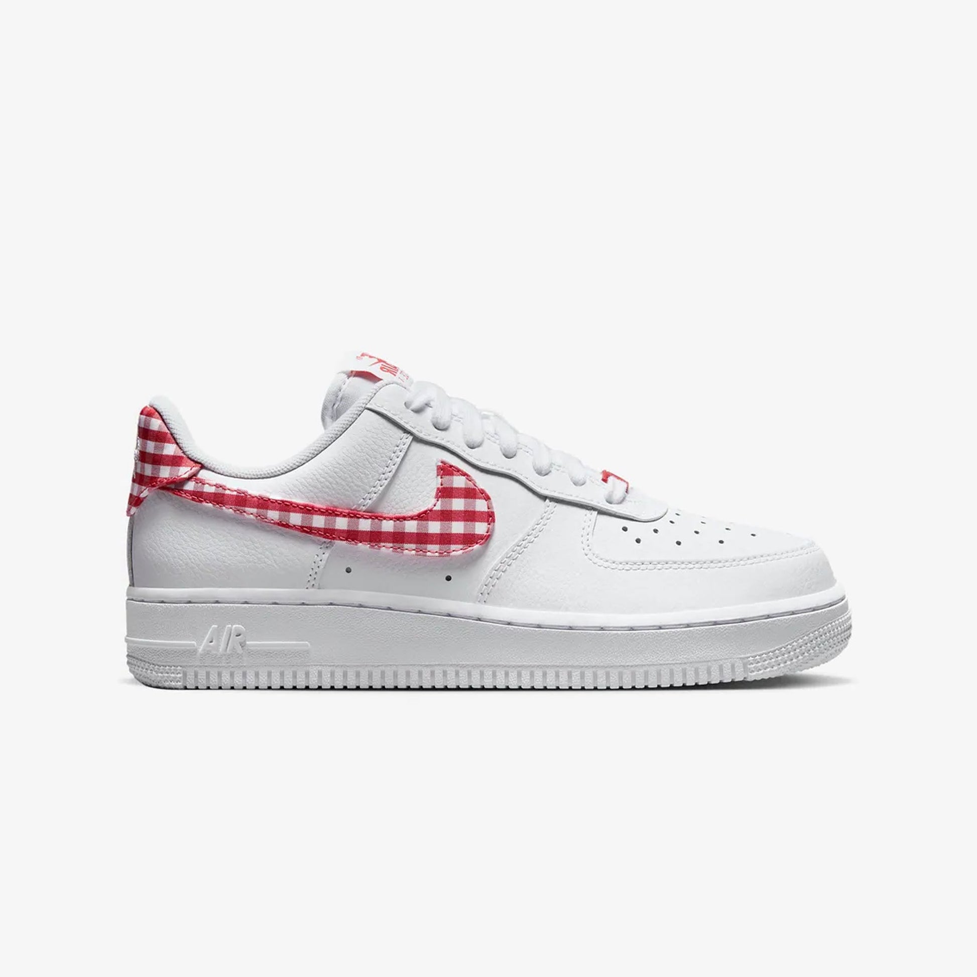 Nike | AIR FORCE 1 '07 { WHITE/MYSTIC RED
