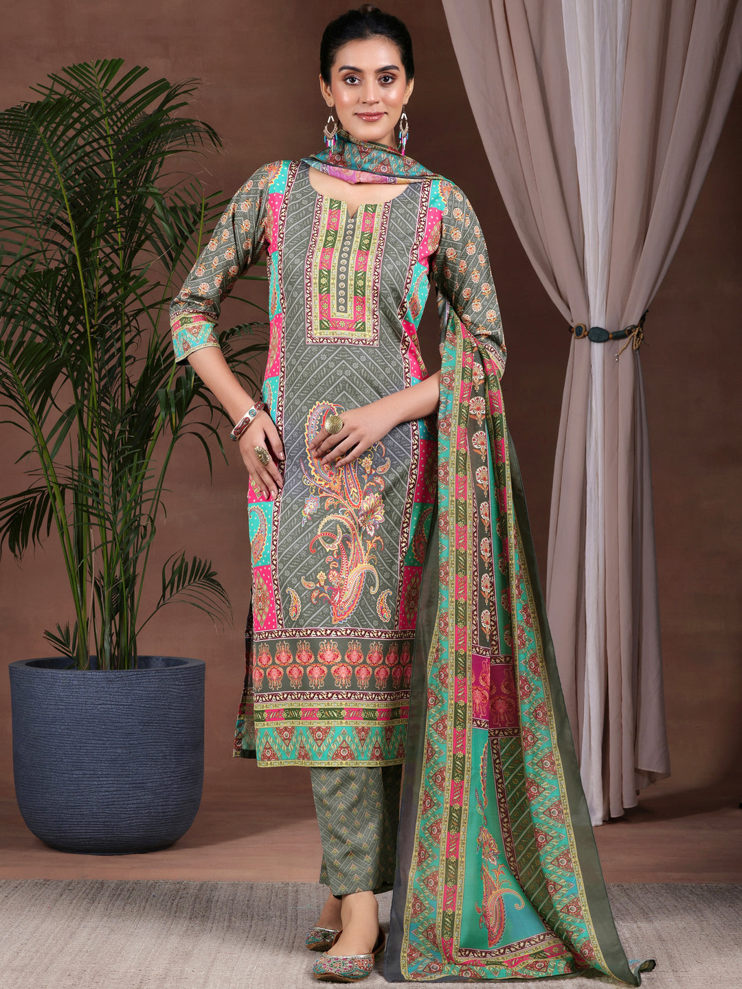 Grey Printed Poly Crepe Straight Suit With Dupatta