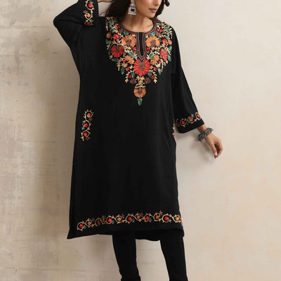 trueBrowns Black Kashmiri Floral Embroidered Woollen Phiran Kurta