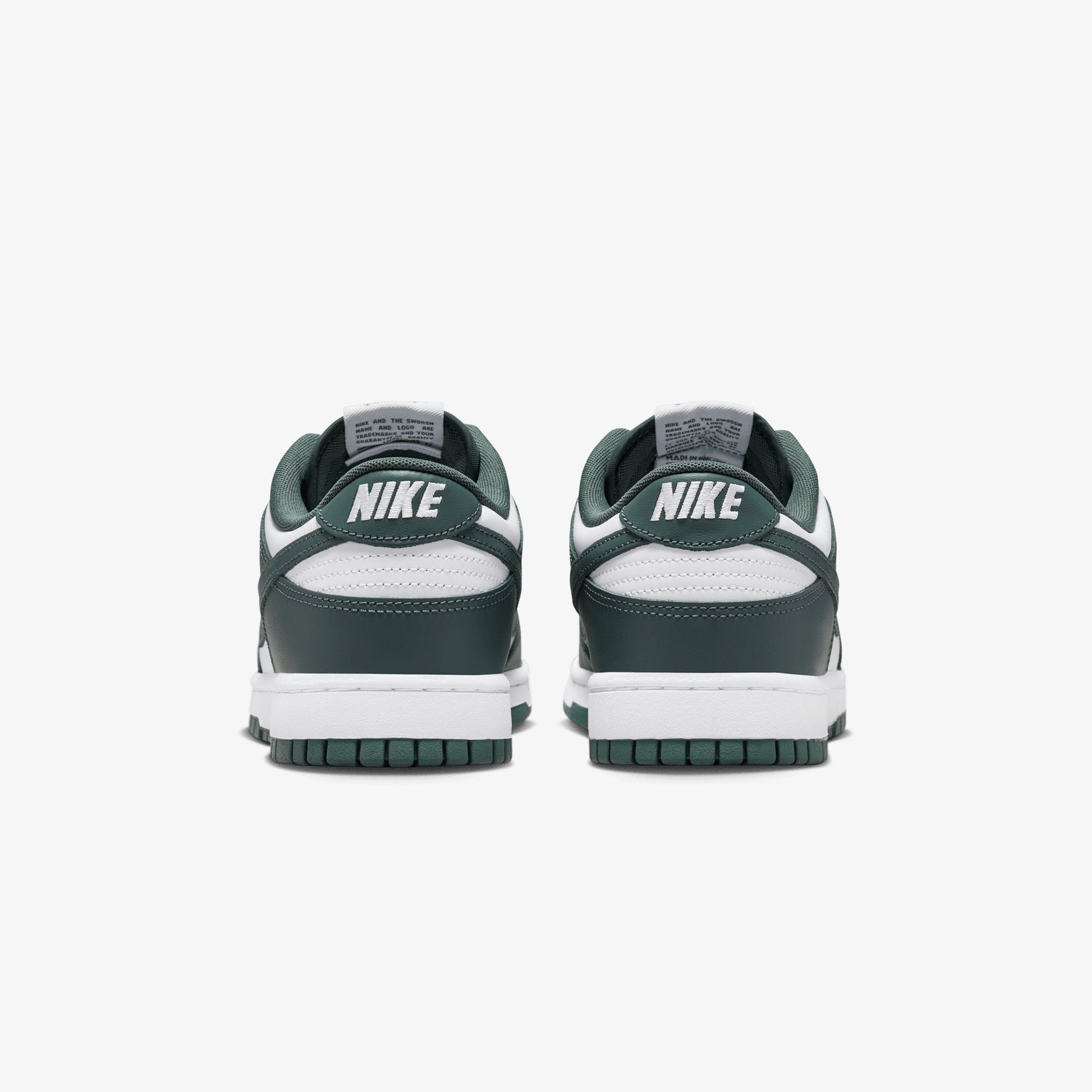 NIKE | DUNK LOW RETRO { WHITE/VINTAGE GREEN-WHITE