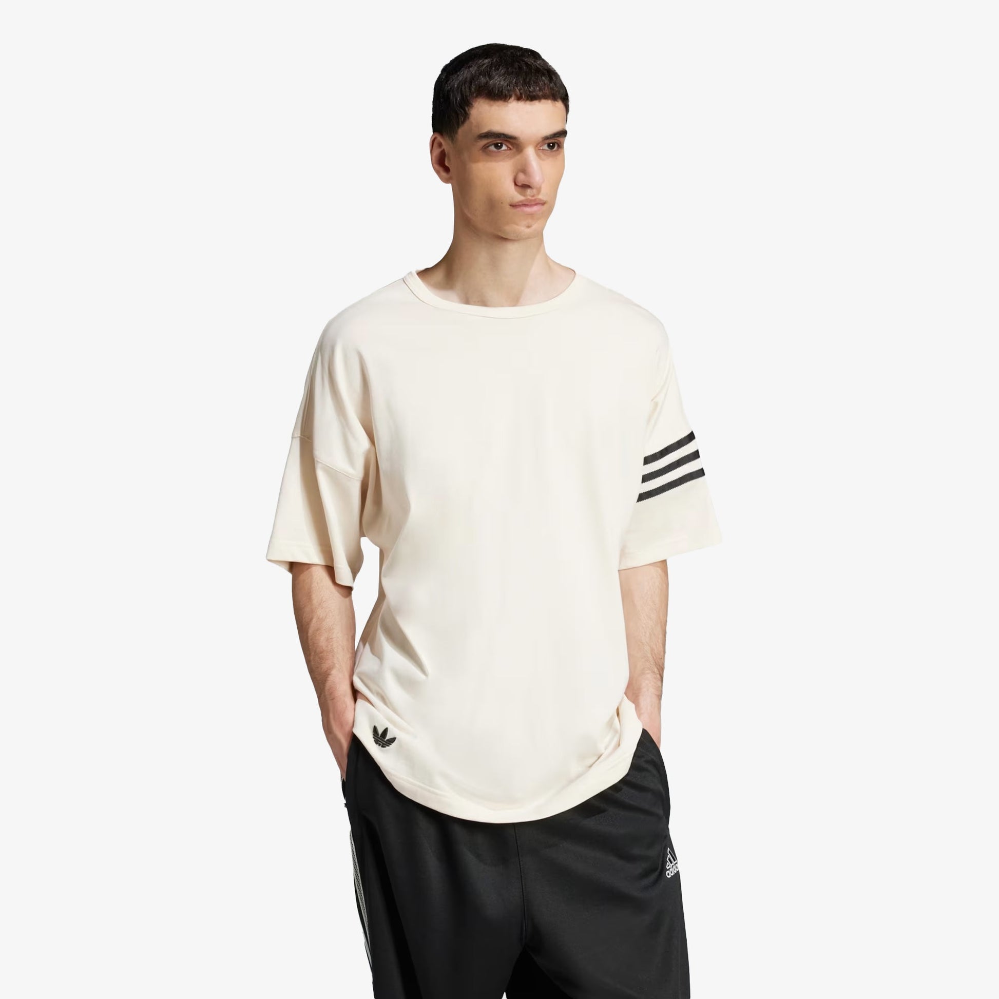 Adidas Originals | NEUCLASSICS TEE { WONDER WHITE
