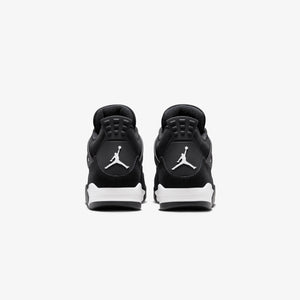 Jordan | AIR JORDAN 4 RETRO { 
