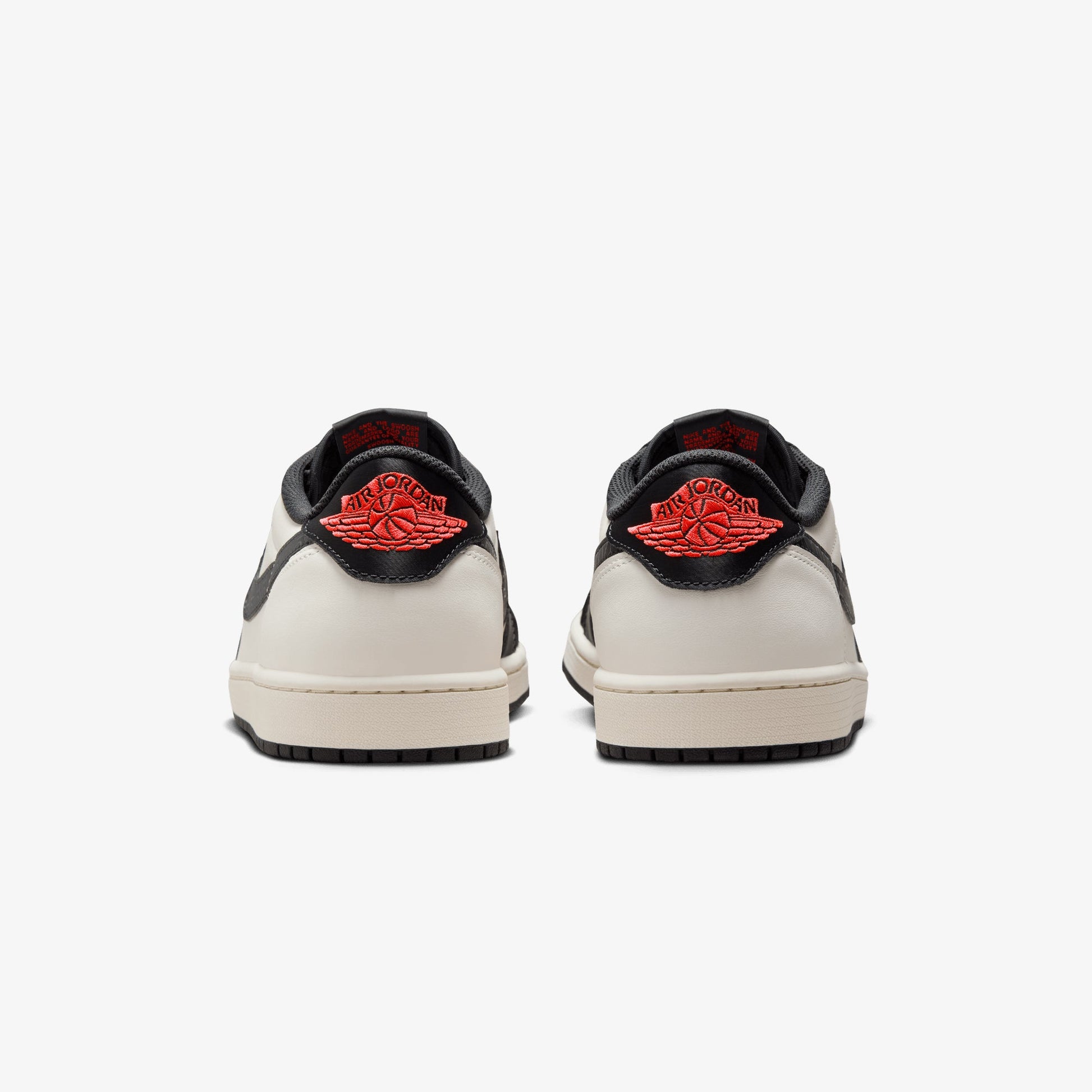 JORDAN | AIR JORDAN 1 RETRO LOW PARIS SAINT-GERMAIN { SAIL/OFF NOIR-INFRARED 23-PINK OXFORD